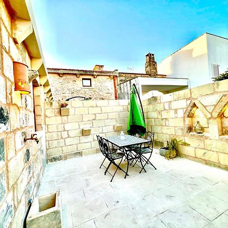 Corte Grika مارتانو المظهر الخارجي الصورة